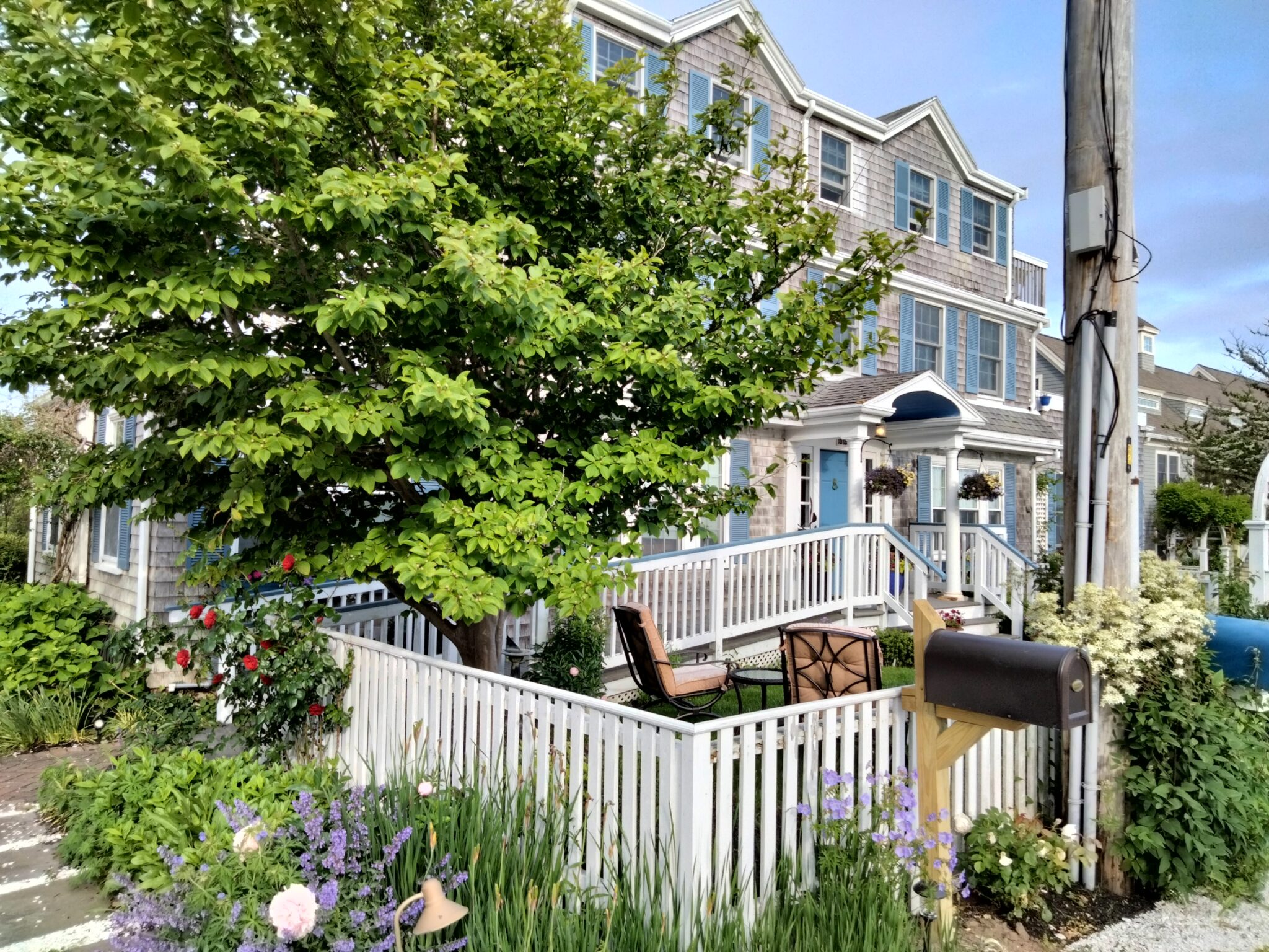 cape-cod-bed-and-breakfast-an-english-garden-hotel-cape-cod